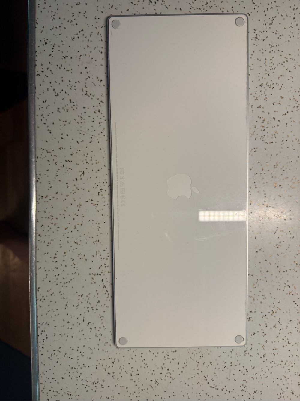 Apple Magic Keyboard - Picture 2 of 2